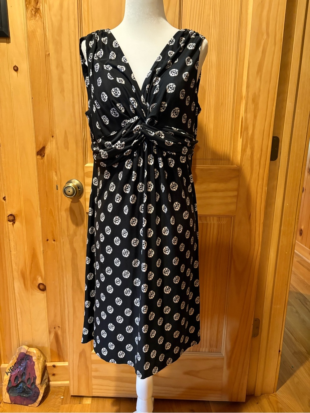 Soma Sleeveless Knot Front Mini Dress Black with White Paisley circles Size L
